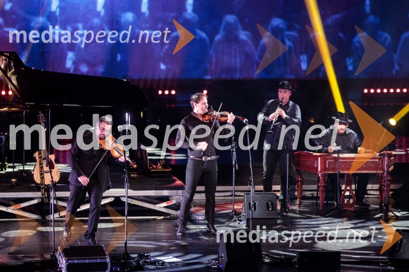  Iztok Cergol, glasbenik;  Samo Budna, glasbenik;  ... ;  ... Vlado Kreslin: Vse se da, tradicionalni koncert v Cankarjevem domu