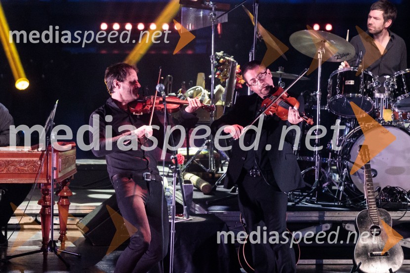  Samo Budna, glasbenik;  Iztok Cergol, glasbenikVlado Kreslin: Vse se da, tradicionalni koncert v Cankarjevem domu