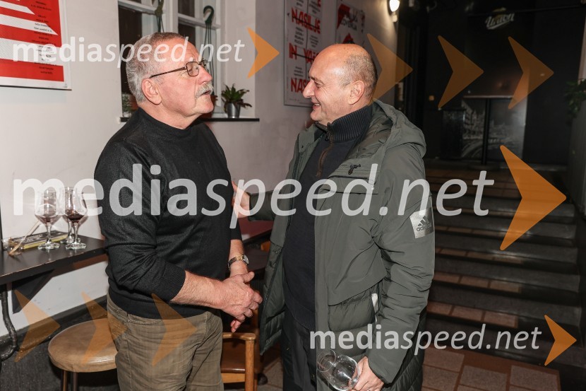  ... ;  Dario Varga, igralecžbam!, premiera drame, Slovensko mladinsko gledališče