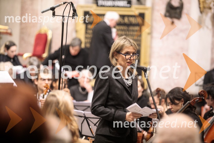  Barbara Uranjek, direktorica, Britansko-slovenska gospodarska zbornicaSlavnostni božični koncert Slovenskega in Britanskega parlamentarnega zbora