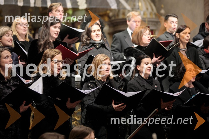 Parlamentarni pevski zbor KvorumSlavnostni božični koncert Slovenskega in Britanskega parlamentarnega zbora