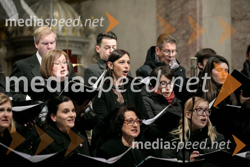 Parlamentarni pevski zbor KvorumSlavnostni božični koncert Slovenskega in Britanskega parlamentarnega zbora