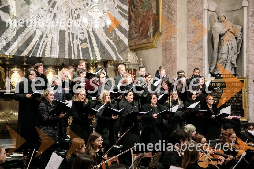 Parlamentarni pevski zbor KvorumSlavnostni božični koncert Slovenskega in Britanskega parlamentarnega zbora