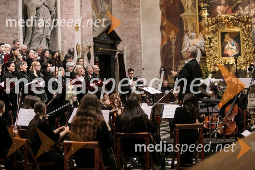 Parlamentarni pevski zbor KvorumSlavnostni božični koncert Slovenskega in Britanskega parlamentarnega zbora