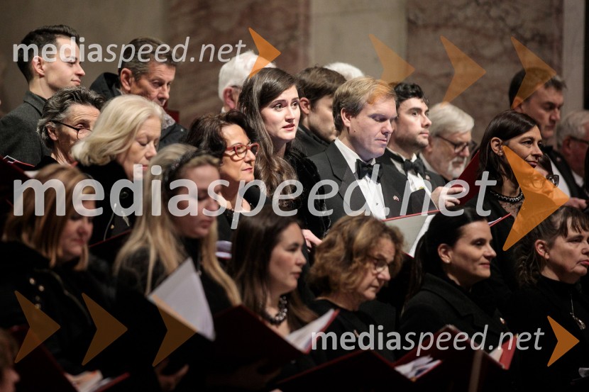 Parlamentarni pevski zbor KvorumSlavnostni božični koncert Slovenskega in Britanskega parlamentarnega zbora