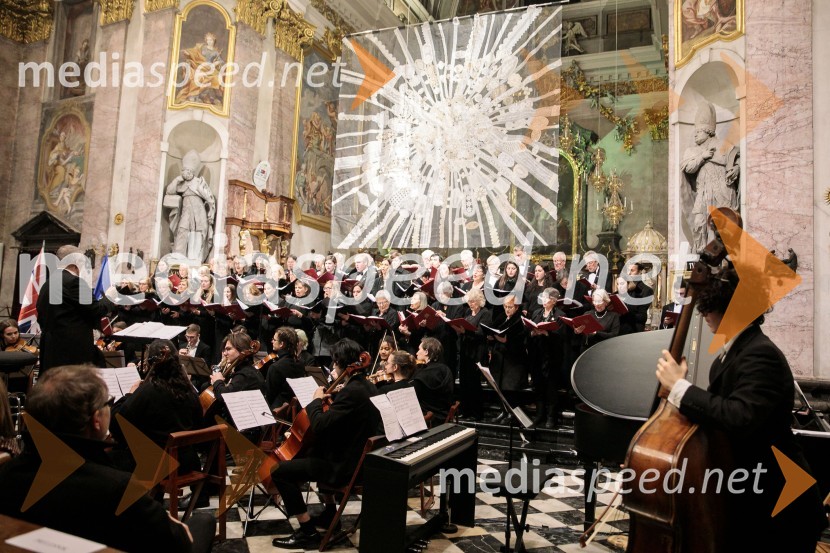 Parlamentarni pevski zbor KvorumSlavnostni božični koncert Slovenskega in Britanskega parlamentarnega zbora