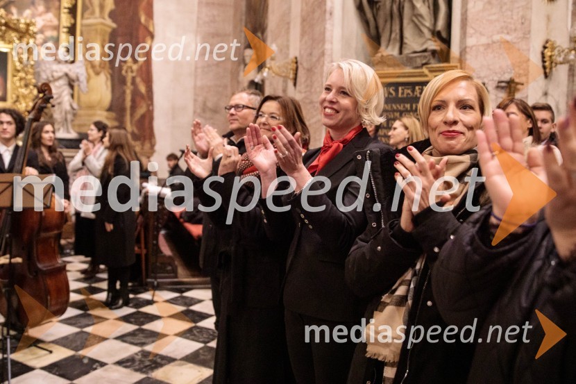  Veit-Ulrich Braun, novinar;  Tanja Fajon, podpredsednica vlade in ministrica za zunanje zadeve; mag. Urška Klakočar Zupančič, predsednica Državnega zbora RS, podpredsednica, Gibanje Svoboda;  ... Slavnostni božični koncert Slovenskega in Britanskega parlamentarnega zbora