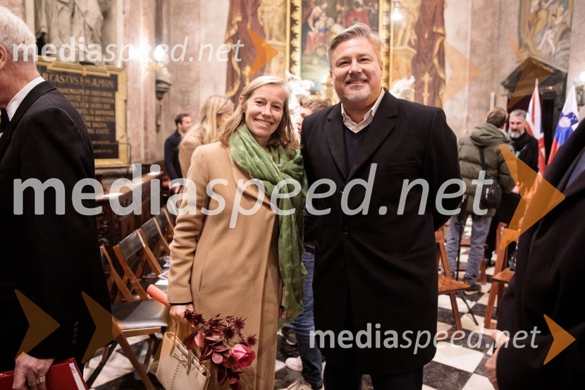  Tiffany Sadler, Britanska veleposlanica;  ... Slavnostni božični koncert Slovenskega in Britanskega parlamentarnega zbora