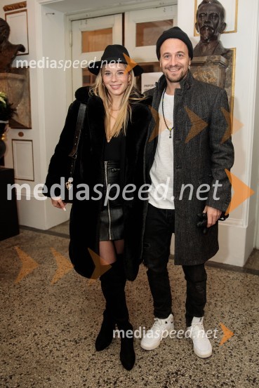  Eva Pavli, pevka;  ... Mojih 5 minut je danes, dobrodelni koncert za Sklad Jerneja Šugmana