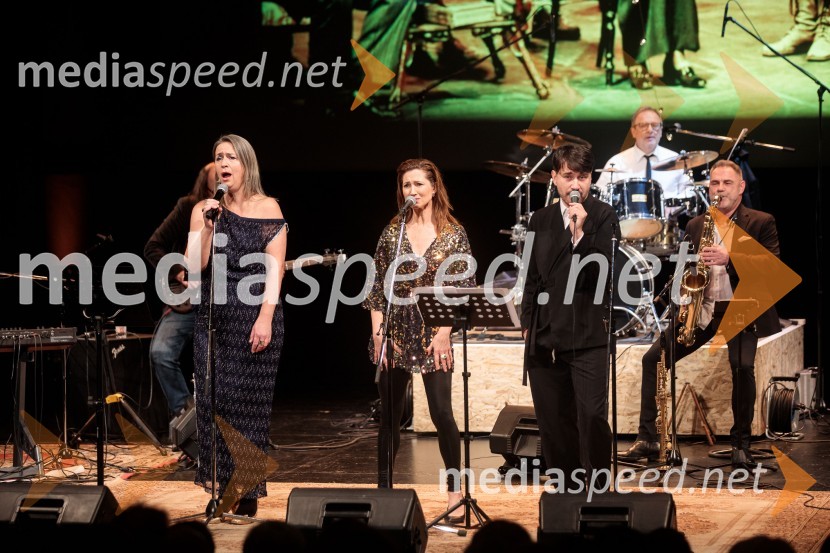  Nina Valič, igralka;  Sabina  Kogovšek, igralka;  Saša Tabaković, igralec, nekdanji poslanec SMCMojih 5 minut je danes, dobrodelni koncert za Sklad Jerneja Šugmana