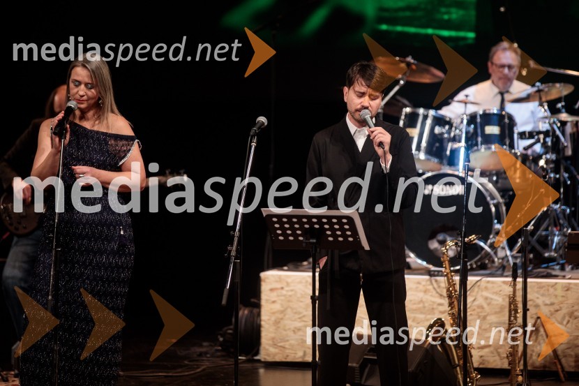  Nina Valič, igralka;  Saša Tabaković, igralec, nekdanji poslanec SMCMojih 5 minut je danes, dobrodelni koncert za Sklad Jerneja Šugmana