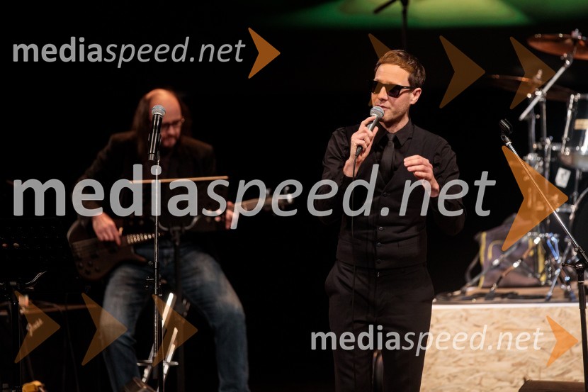  Klemen Slakonja, igralec, komik in TV voditeljMojih 5 minut je danes, dobrodelni koncert za Sklad Jerneja Šugmana