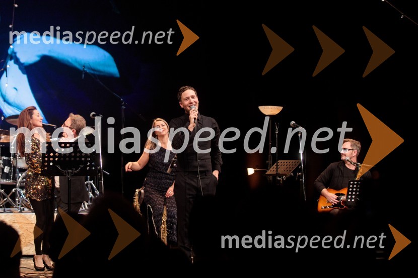  Klemen Slakonja, igralec, komik in TV voditeljMojih 5 minut je danes, dobrodelni koncert za Sklad Jerneja Šugmana