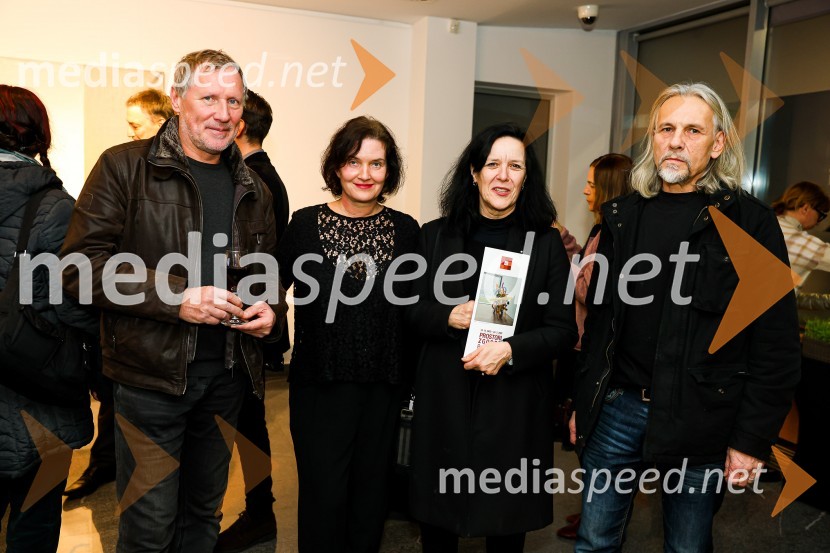  Aleksij Kobal, slikar in glasbenik;  Petra  Bizilj Silva, kustosinja Generali galerije;  Bojana Žohar;  Jurij  Kalan, umetnikOdprtje razstave Roberta Lozarja v Generali galeriji