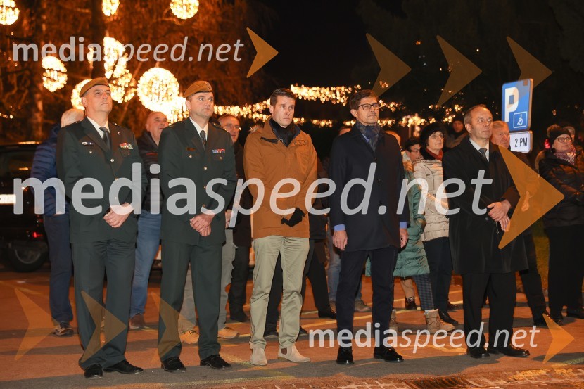  ... ;  ... ;  Janez Černe, podžupan Mestne občine Kranj;  Matjaž Rakovec, župan Mestne občine Kranj;  ... Spominska slovesnost ob dnevu samostojnosti in enotnosti, Mestna občina Kranj