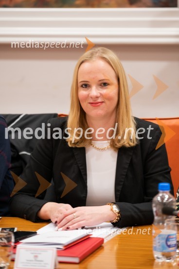  Danijela Šerbinek, svetnica MOM, Županova listaPrva konstitutivna in izredna seja Mestnega sveta Mestne občine Maribor