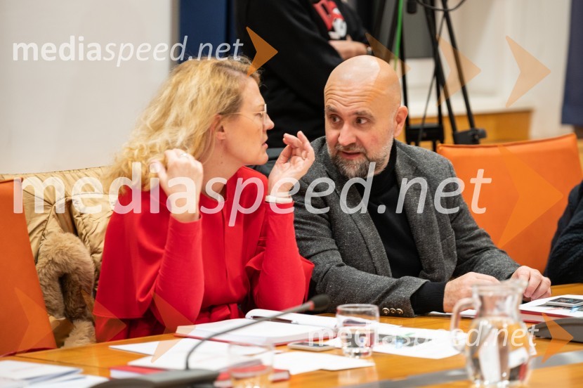 Prva konstitutivna in izredna seja Mestnega sveta Mestne občine Maribor