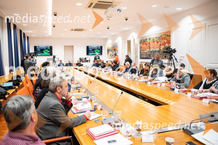 Prva konstitutivna in izredna seja Mestnega sveta Mestne občine Maribor