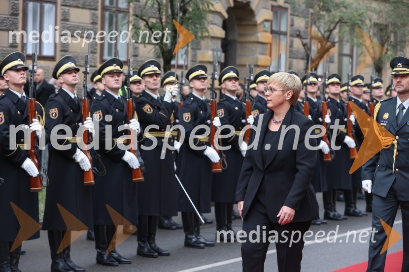 dr. Nataša Pirc Musar, predsednica Republike SlovenijePrimopredaja poslov med Borutom Pahorjem in novo predsednico Natašo Pirc Musar