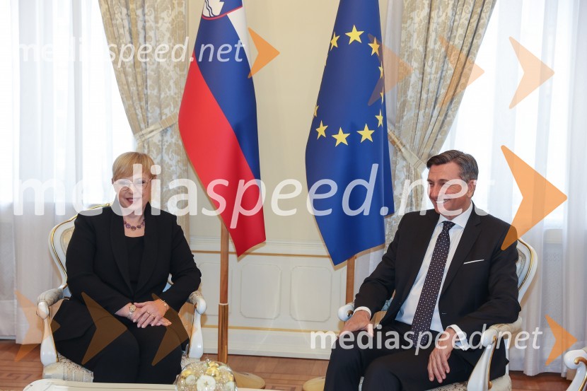 dr. Nataša Pirc Musar, predsednica Republike Slovenije;  Borut Pahor, predsednik Republike SlovenijePrimopredaja poslov med Borutom Pahorjem in novo predsednico Natašo Pirc Musar