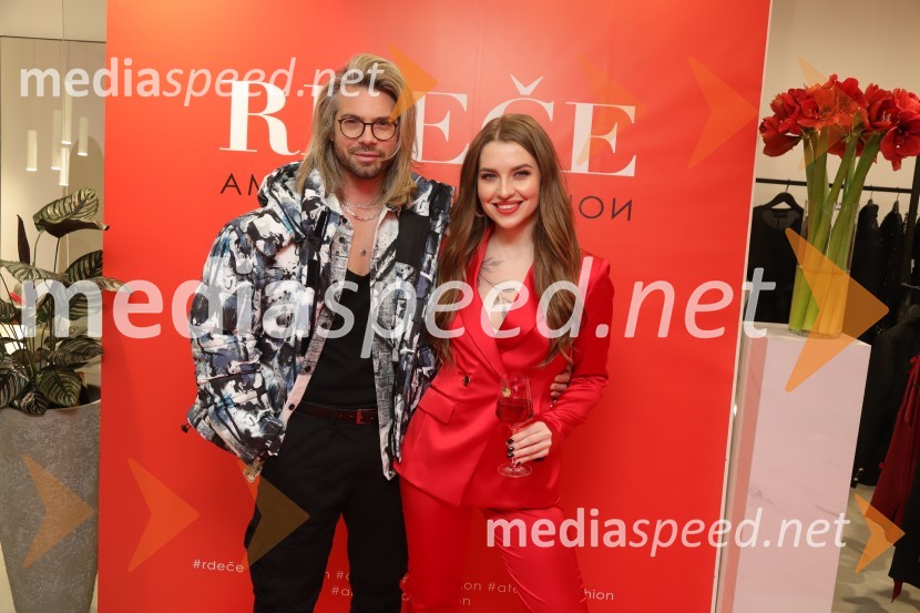  Tibor Golob, fotograf;  Maja Keuc, pevka, AmayaAmaya in DH fashion s predstavitvijo nove kolekcije Rdeče