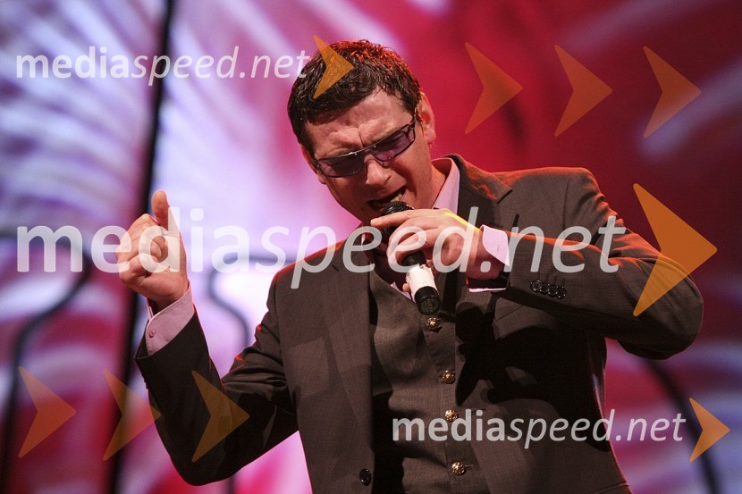  Massimo Savić, pevecMassimo Savić, velikemu glasbeniku v slovo