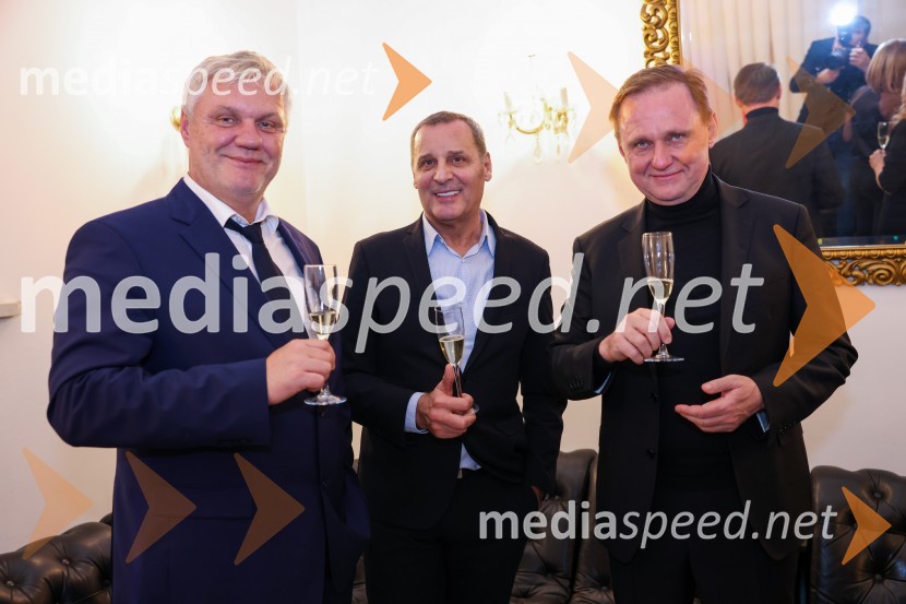  Milan Kuster, predsednik uprave Skupine Lunos;  Danilo Rošker, direktor SNG Maribor; dr. Samo Peter Medved,  podžupan, Mestna občina Maribor Božično-novoletni koncert Opere SNG Maribor