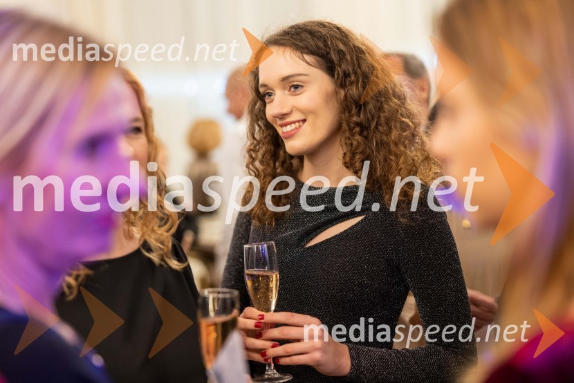  Tara KusterBožično-novoletni koncert Opere SNG Maribor