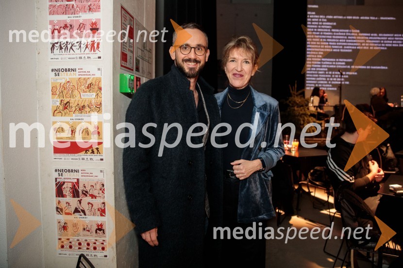  Jernej Pristov, vodja službe za odnose z javnostmi SNG Drama Ljubljana;  Vesna Jurca Tadel, ravnateljice SNG Drama LjubljanaGibanje, premiera gledališke igre v Cukrarni