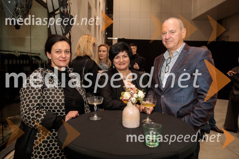 Gibanje, premiera gledališke igre v Cukrarni