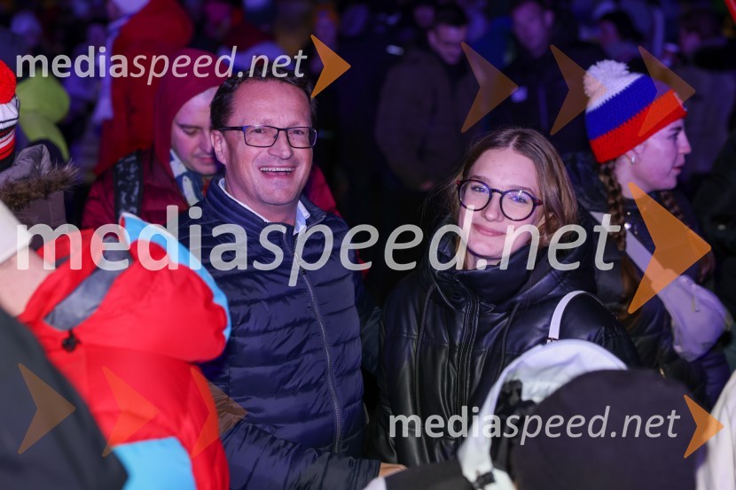  Andrej Klasinc,  direktor ŠOU Ljubljana, predsednik FECC Slovenija, združenja slovenskih karnevalskih mest;  ... Žreb prvega veleslaloma 59. Zlate lisice