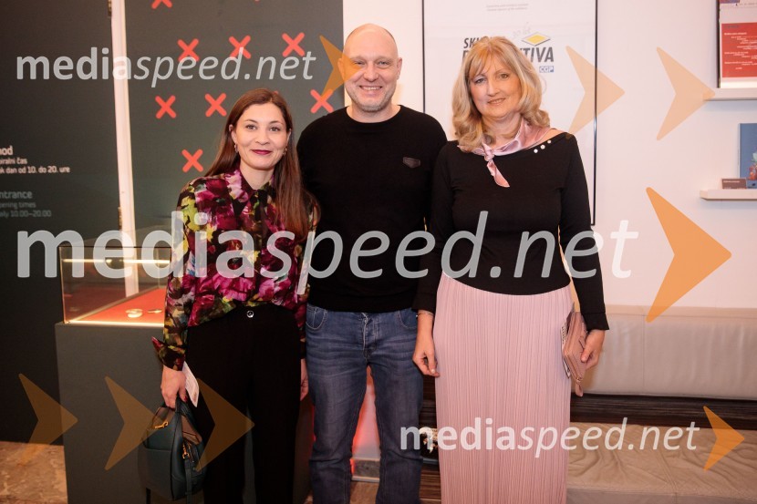   Alma  Čaušević Klemenčič, izvršna direktorica Beletrine;  Mitja Čander, direktor, založba Beletrina; dr. Vesna Mikolič, predsednica strokovnega sveta Zlati kamenMoja vojna harmonika, premiera zgodovinskega kabareta