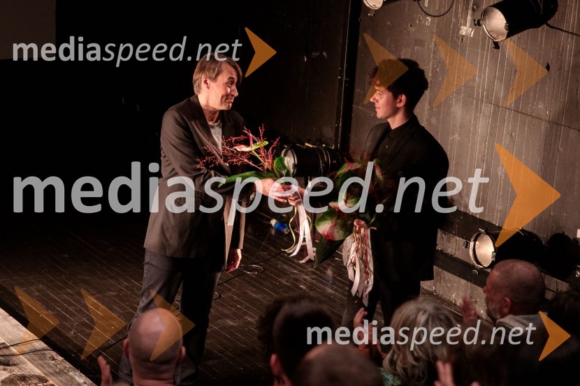  Aleš Šteger, programski direktor, Beletrina;  ... Moja vojna harmonika, premiera zgodovinskega kabareta