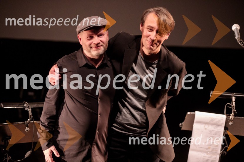  Jure Tori, glasbenik;  Aleš Šteger, programski direktor, BeletrinaMoja vojna harmonika, premiera zgodovinskega kabareta