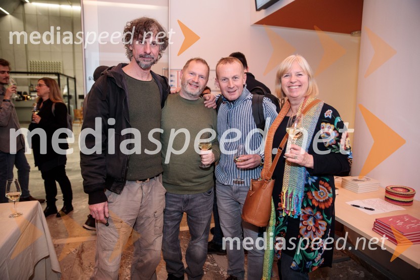  Jan  Cvitkovič, igralec, režiser;  Jure Tori, glasbenik;  ... ;  ... Moja vojna harmonika, premiera zgodovinskega kabareta