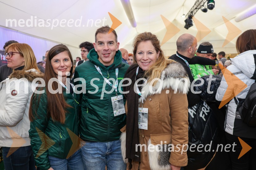  Melanja Korošec, Elan;  Leon Korošec, Direktor zimsko-športne divizije, Podpredsednik skupine Elan;  Urška Hrovat, nekdanja smučarka59. Zlata lisica, VIP sobota