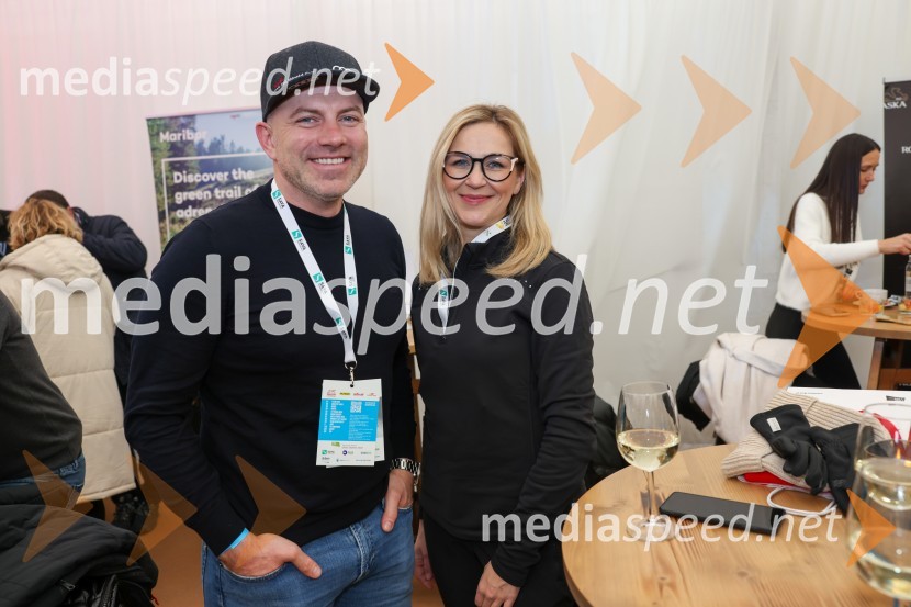  Nino Klinger, lastnik, bar Mačka;  Doroteja Mauko, Zavod za turizem Maribor59. Zlata lisica, VIP sobota