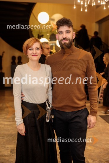 dr. Asta Vrečko, ministrica za kulturo; dr. Sašo Slaček Brlek, raziskovalec na FDVShakespeare, premiera monoprojekta Sebastiana Cavazze