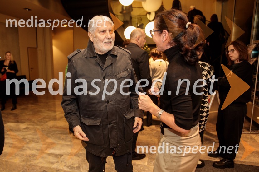  Boris Cavazza, igralec;  Simona  Belle, služba za stike z javnostmi MGLShakespeare, premiera monoprojekta Sebastiana Cavazze