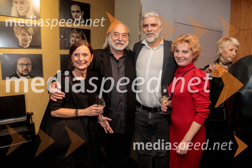  Darja Hlavka Godina, glasbena oblikovalka;  Karpo Godina, režiser;  Sebastian Cavazza, dramski in filmski igralec;  Špela Kravogel, režiserka in dramaturginjaShakespeare, premiera monoprojekta Sebastiana Cavazze