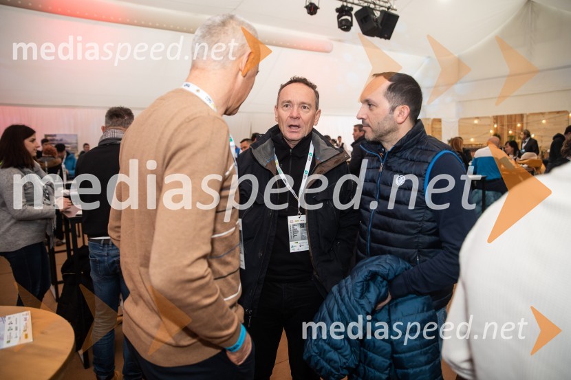  Jošt Dolničar, predsednik uprave, Zavarovalnica Sava;  ... ;  ... 59. Zlata lisica, VIP sobota