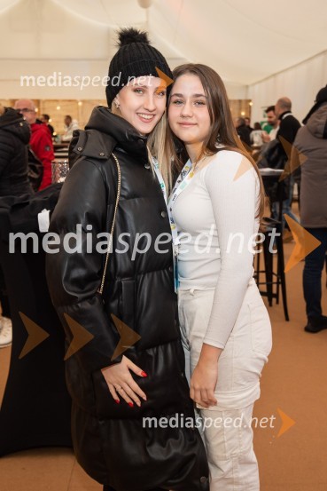  Nastja Šprah;  Tija Kovačič59. Zlata lisica, VIP sobota