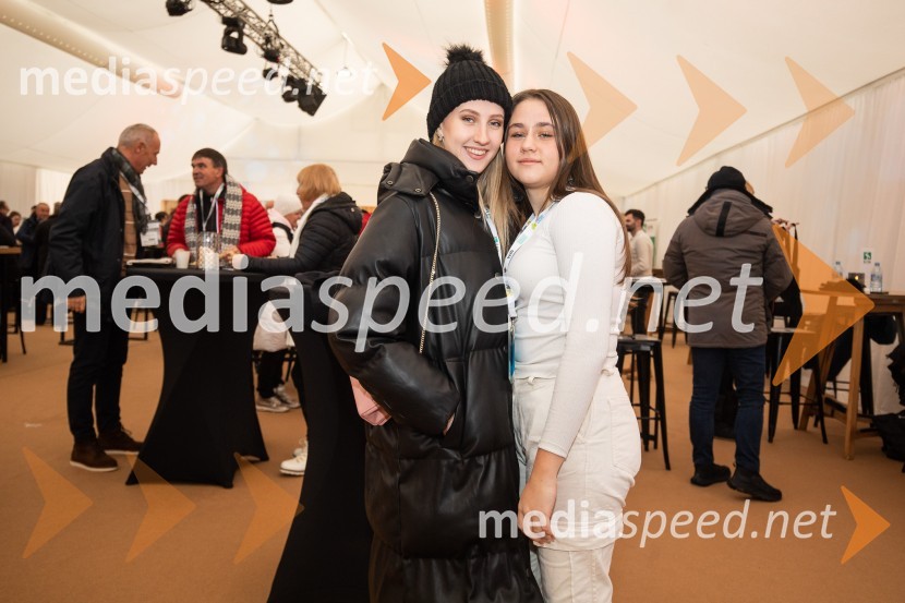  Nastja Šprah;  Tija Kovačič59. Zlata lisica, VIP sobota