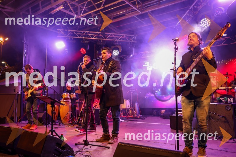  Andrej Knehtl, skupina Leonart;  ... ;  Sebastijan  Lukovnjak, skupina Leonart;  Martin Počkar , skupina LeonartSobotna podelitev in žreb, 59. Zlata lisica