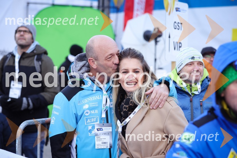 dr. Jurij  Žurej, nekdanji direktor Smučarske zveze Slovenije;  Urška Kalan59. Zlata lisica, nedelja