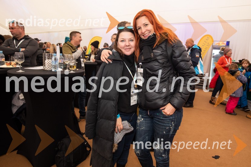  Tjaša Kolenc Filipčič, vodja upravljanja z blagovno znamko in direktorica marketinga v Skupini Triglav;  ... 59. Zlata lisica, VIP sobota