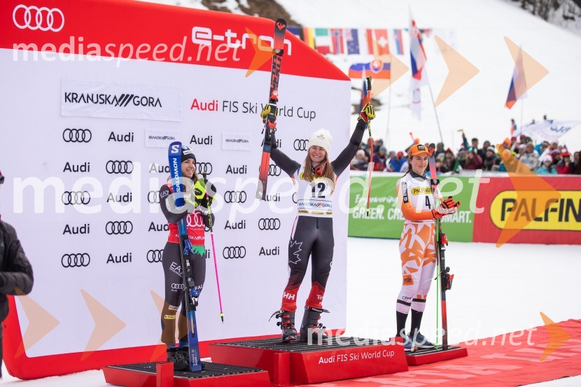  Marta Bassino, smučarka (Italija);  Valérie Grenier , smučarka (Kanada);  Petra Vlhova, smučarka (Slovaška)59. Zlata lisica, VIP sobota