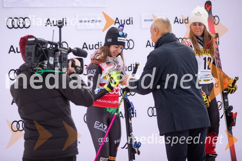  Marta Bassino, smučarka (Italija);  Jošt Dolničar, predsednik uprave, Zavarovalnica Sava;  Valérie Grenier , smučarka (Kanada)59. Zlata lisica, VIP sobota