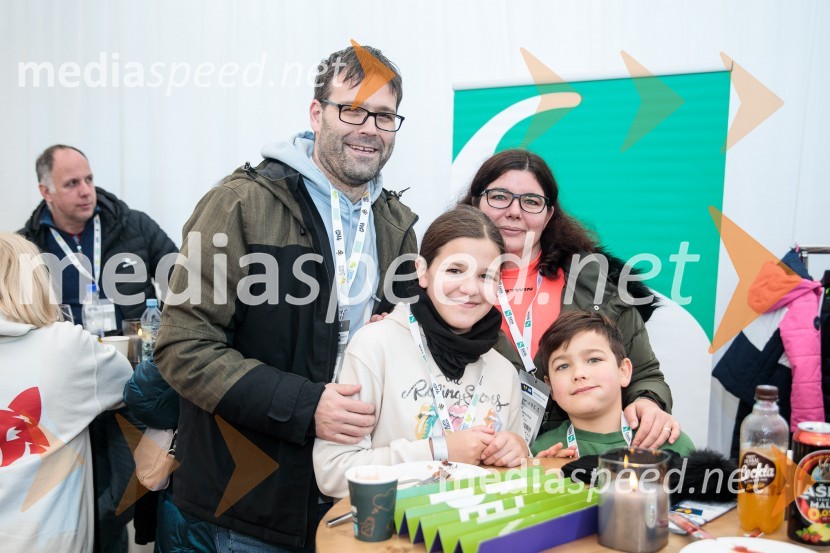  ... ;  ... ;  Manja Kirn;  ... 59. Zlata lisica, nedelja