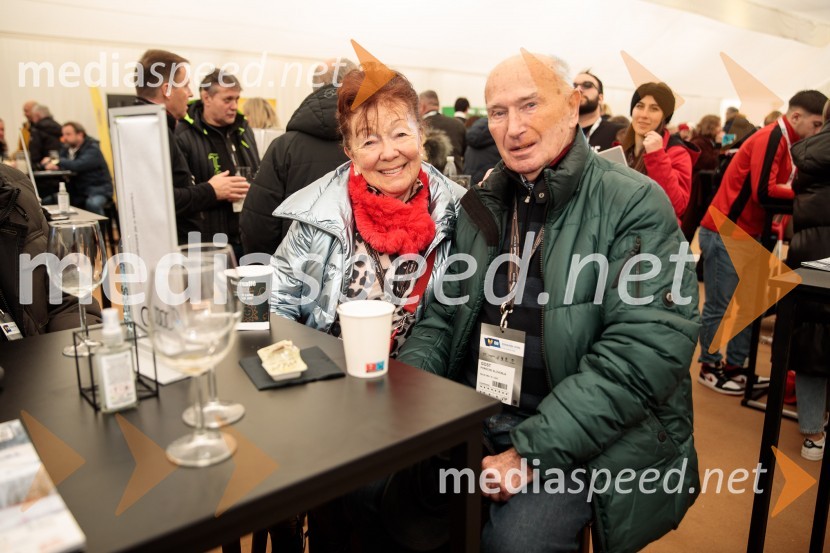  Tjaša Andree Prosenc, članica izvršnega odvora OKS, članica svetovnega predsedstva ICAS;  Tone Prosenc59. Zlata lisica, nedelja